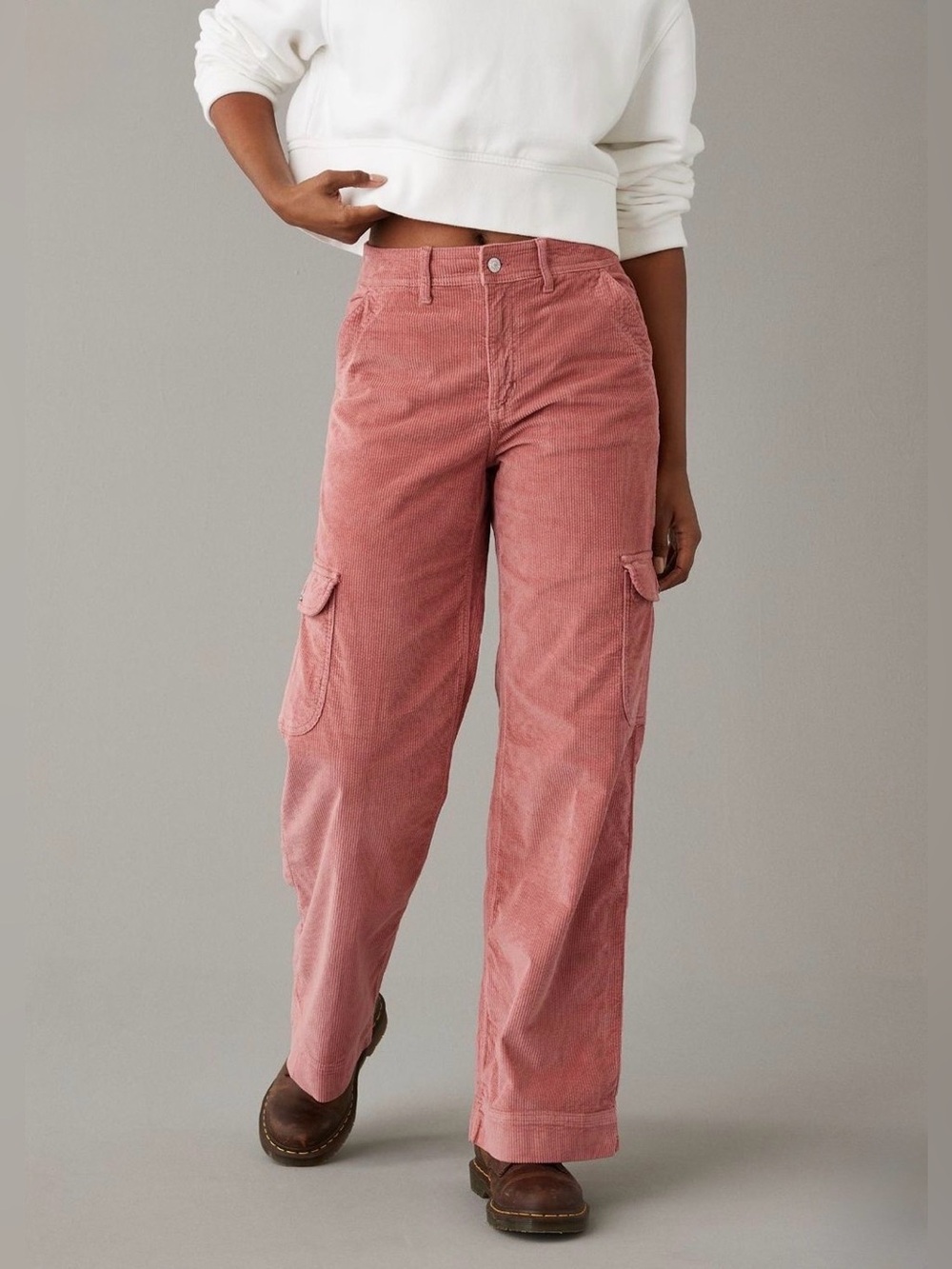 American Eagle Outfitters High Rise Dusty Rose Corduroy Stretch Cargo Pants sz 4